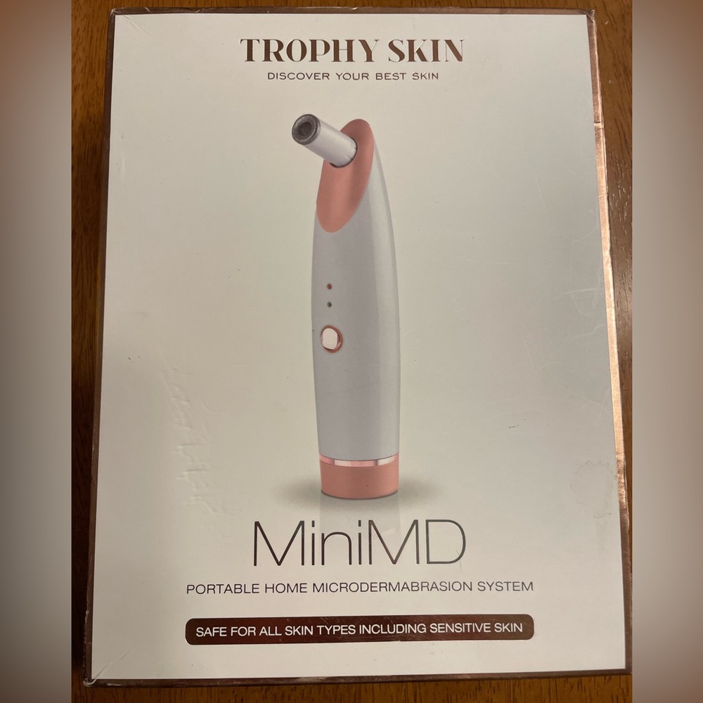 Trophy Skin MiniMd complete microdermabrasion system sensitive skin